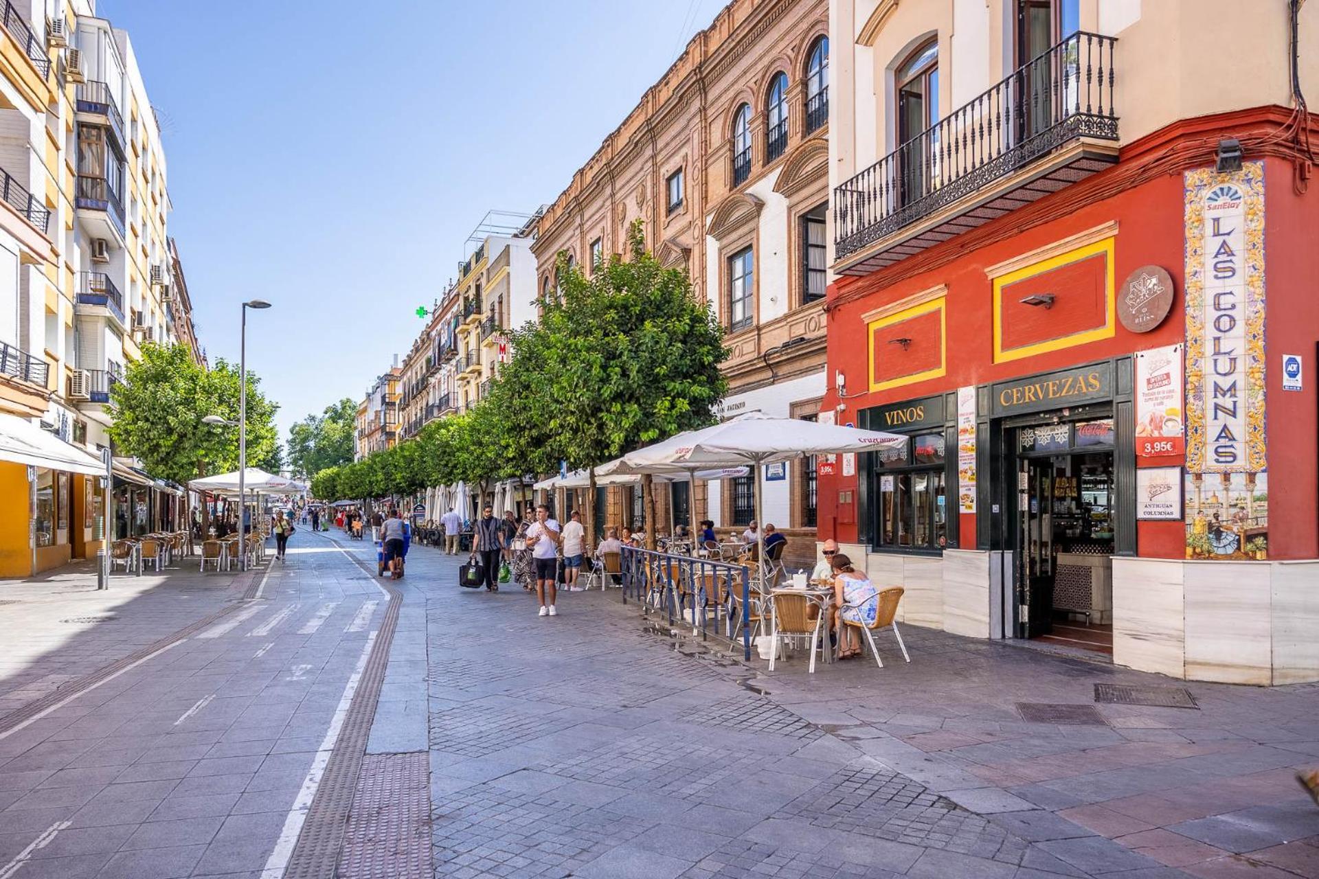 Amplisimo Apartamento De Diseno Nuevo En El Corazon De Triana, Parking Included Seville Exterior photo